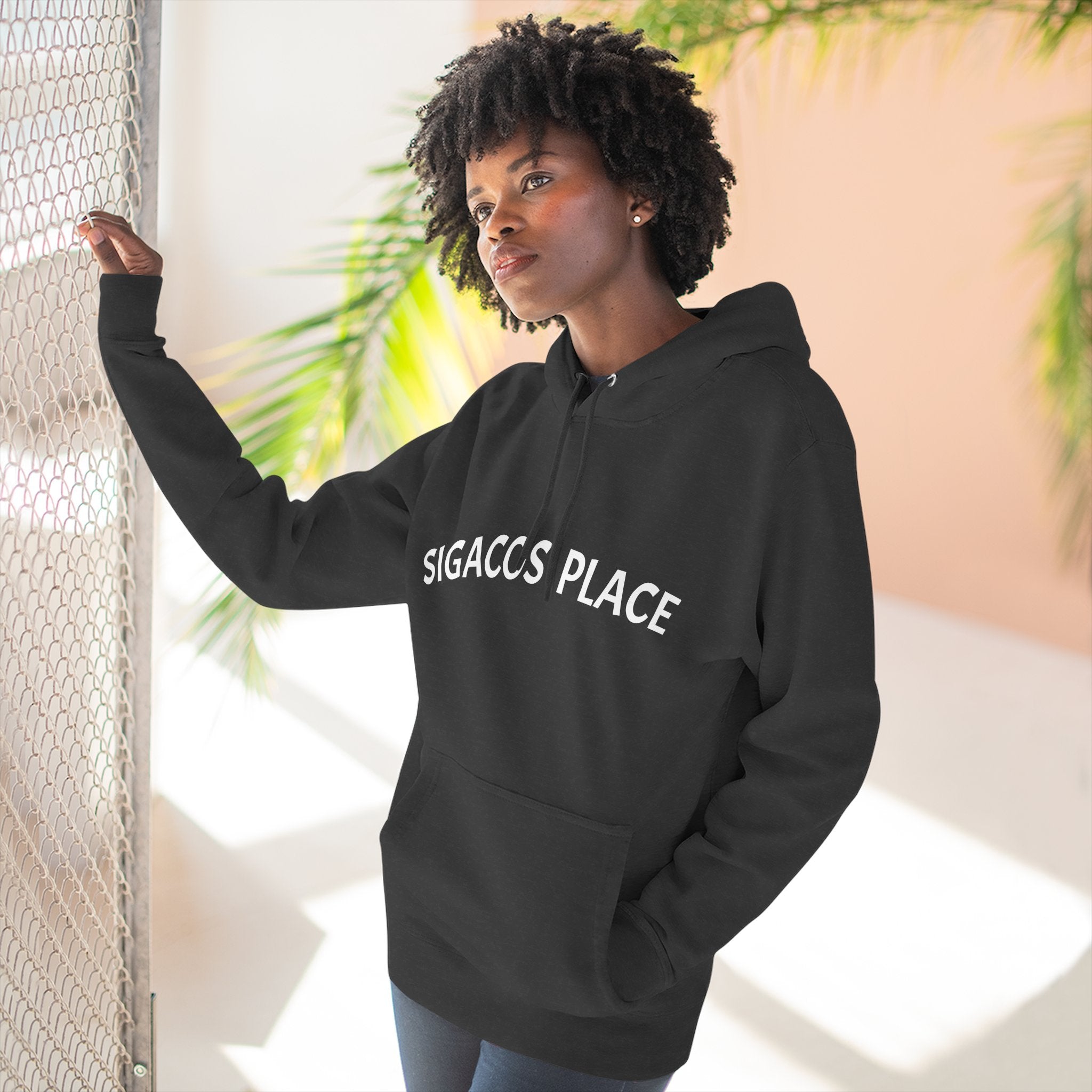 Hollywood star hoodie "Sigacos Place": Be the center of attention